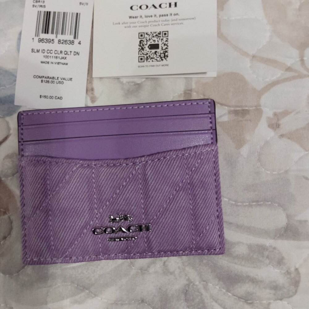 ***LOW START *** NWT Coach Purple Quilted Card Wallet